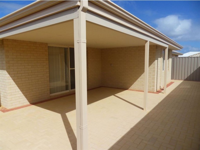14 Gallinule Loop, Southern River WA 6110