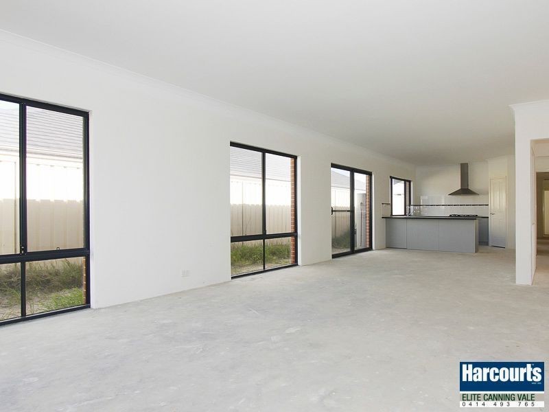 273 Campbell Road, Canning Vale WA 6155