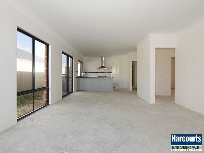 273 Campbell Road, Canning Vale WA 6155