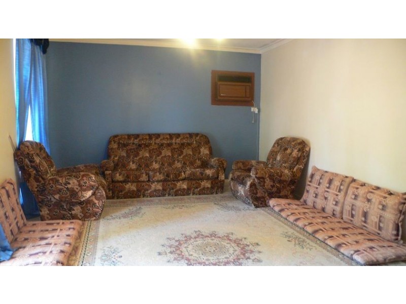 8 Cortis Way, Langford WA 6147