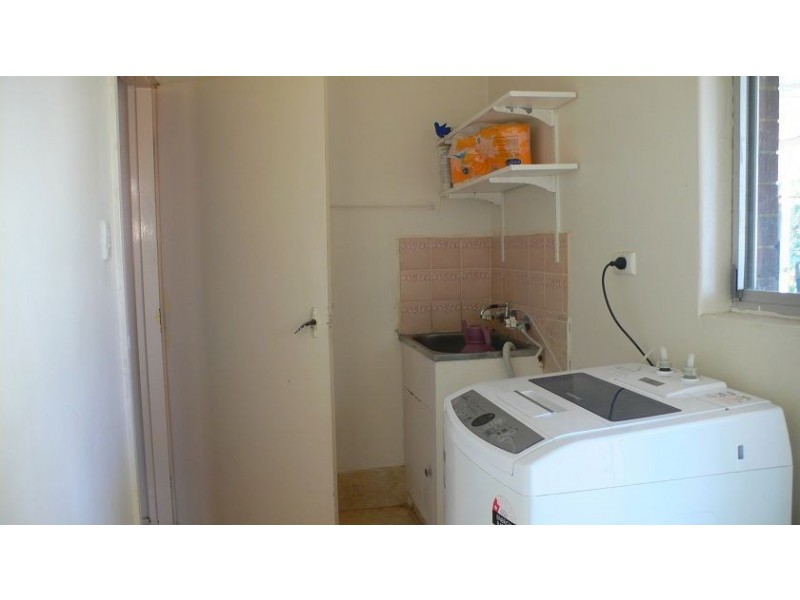 8 Cortis Way, Langford WA 6147