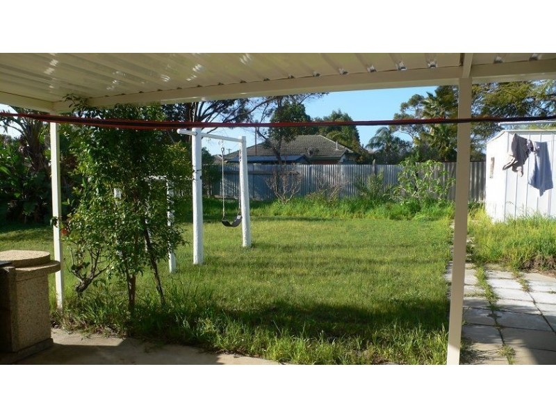 8 Cortis Way, Langford WA 6147