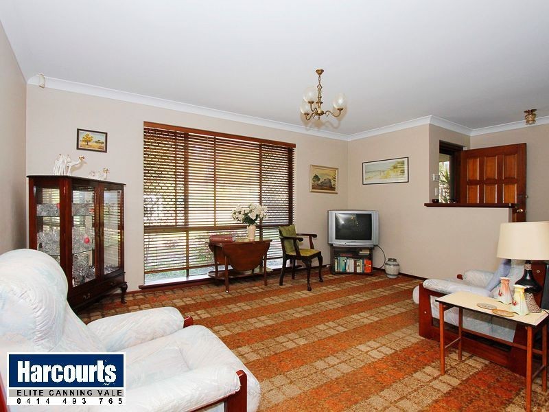 111 Vellgrove Ave, Parkwood WA 6147