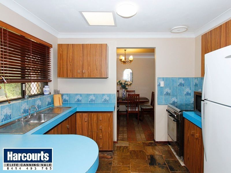 111 Vellgrove Ave, Parkwood WA 6147