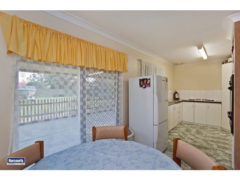 9 Oakajee Crt, Gosnells WA 6110