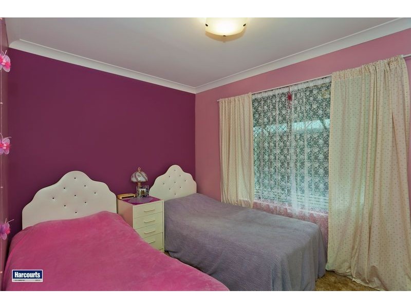 9 Oakajee Crt, Gosnells WA 6110