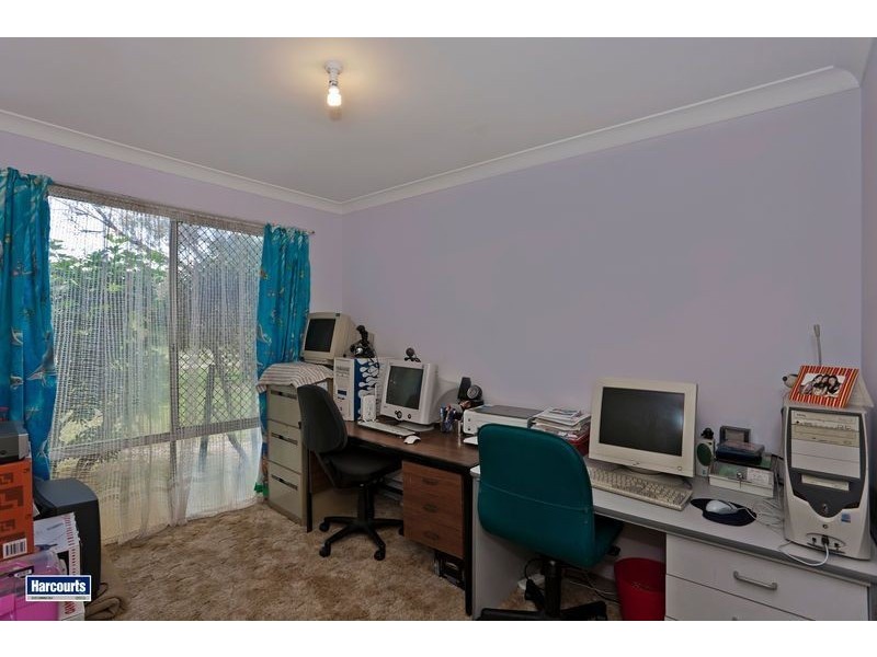 9 Oakajee Crt, Gosnells WA 6110