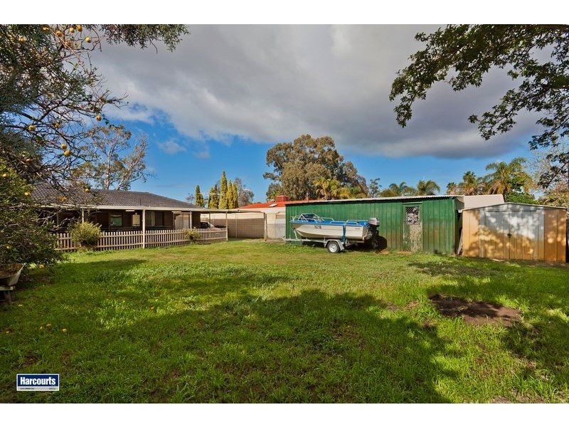 9 Oakajee Crt, Gosnells WA 6110