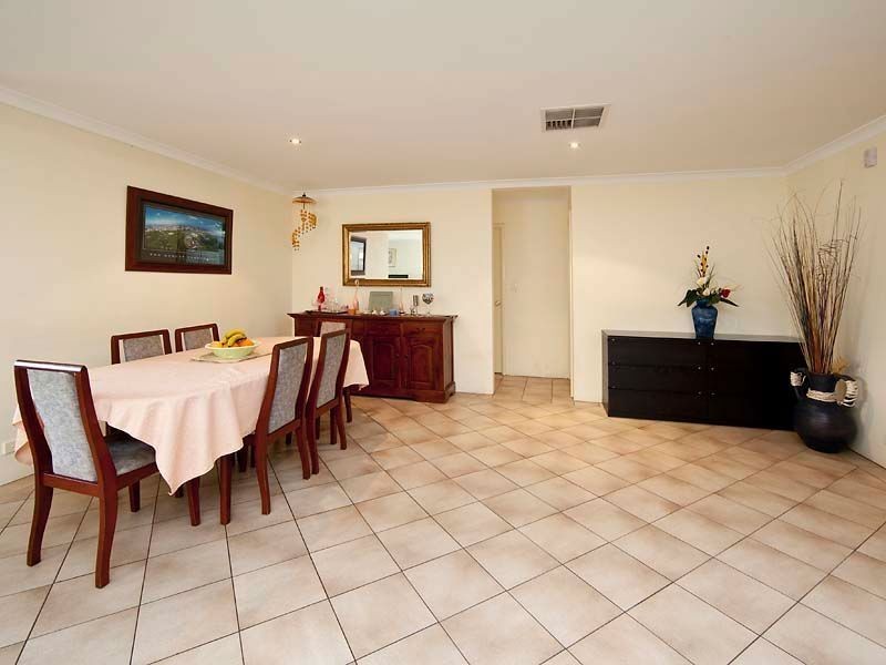 156 Southacre Drive, Canning Vale WA 6155