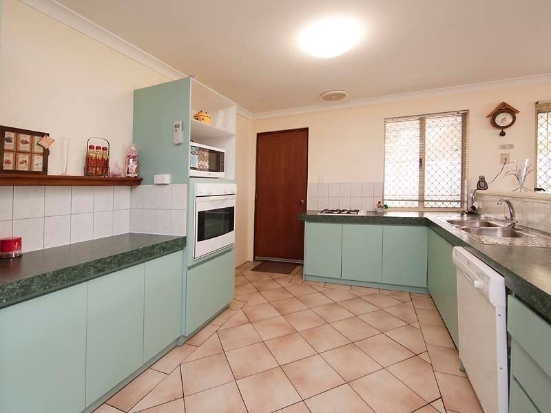 156 Southacre Drive, Canning Vale WA 6155