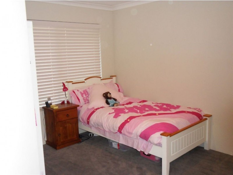 4 The Grandstand, Harrisdale WA 6112