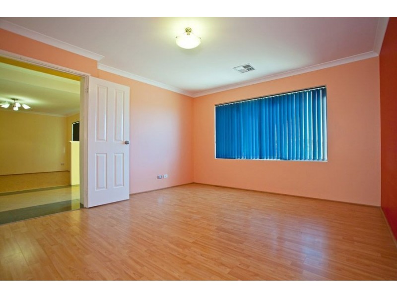 52 Ashmore Ave, Canning Vale WA 6155