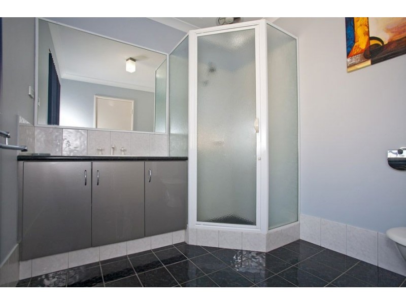 52 Ashmore Ave, Canning Vale WA 6155