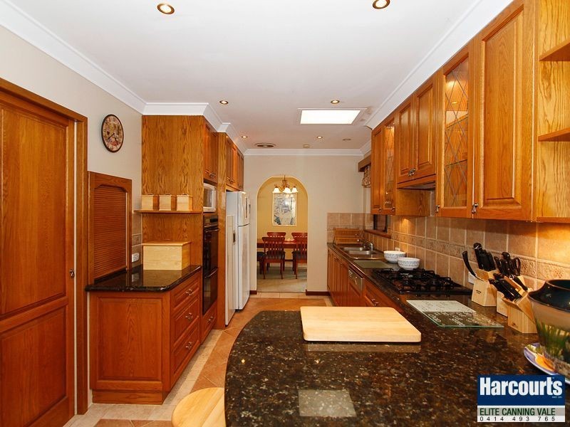 10 Redoubt Road, Willetton WA 6155