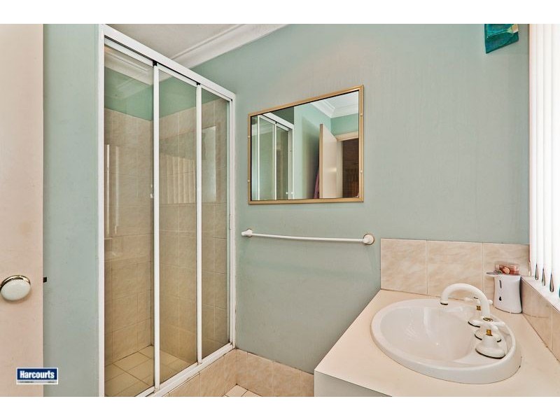 14 Barrul Place, Thornlie WA 6108