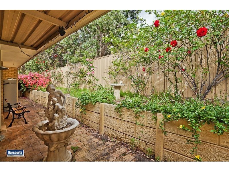 14 Barrul Place, Thornlie WA 6108