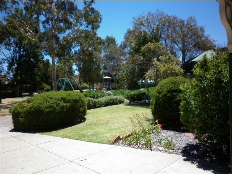 14 Mayhew Cross, Atwell WA 6164