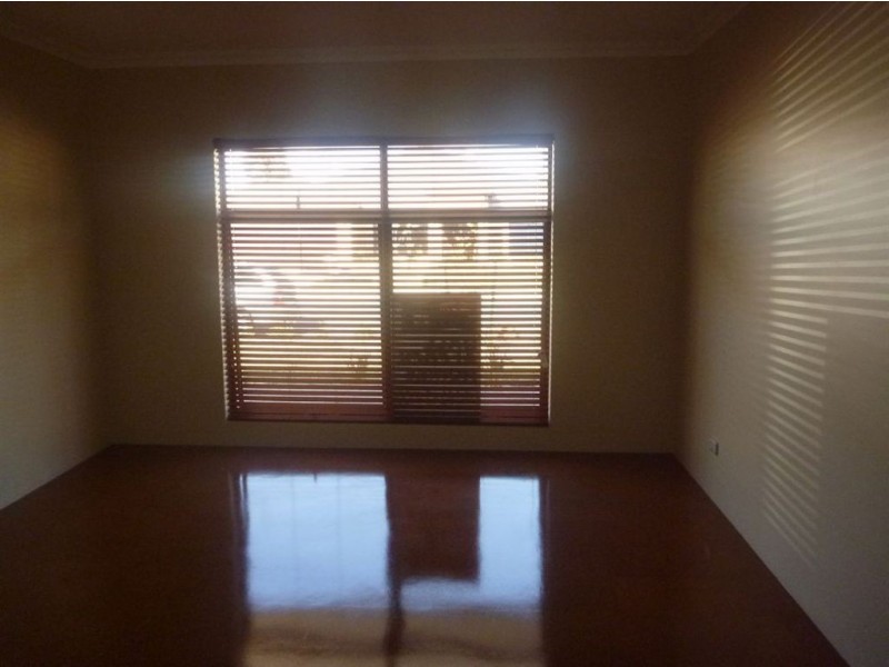 36 Drummond Gardens, Helena Valley WA 6056