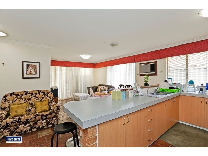 23 Juniper Court, Thornlie WA 6108