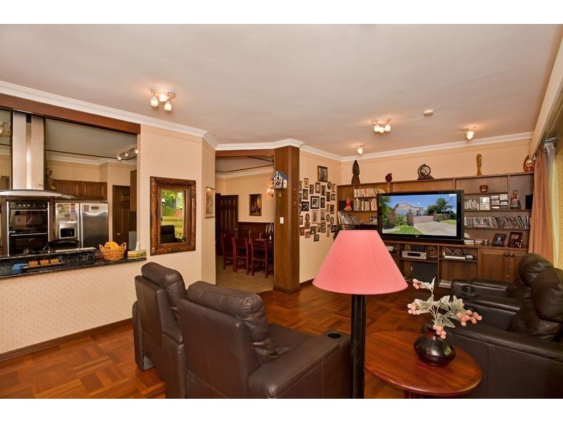 9 Jasmine Loop, Willetton WA 6155