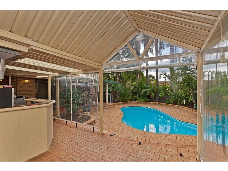 53 Ropele Drive, Parkwood WA 6147