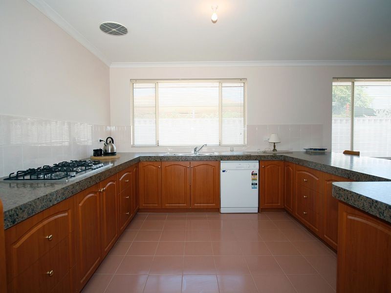227 Warton Road, Thornlie WA 6108