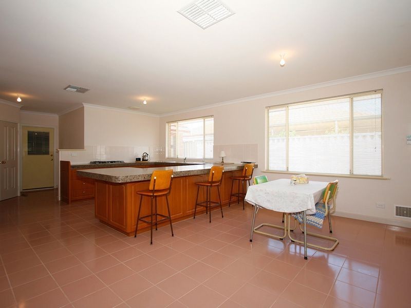 227 Warton Road, Thornlie WA 6108