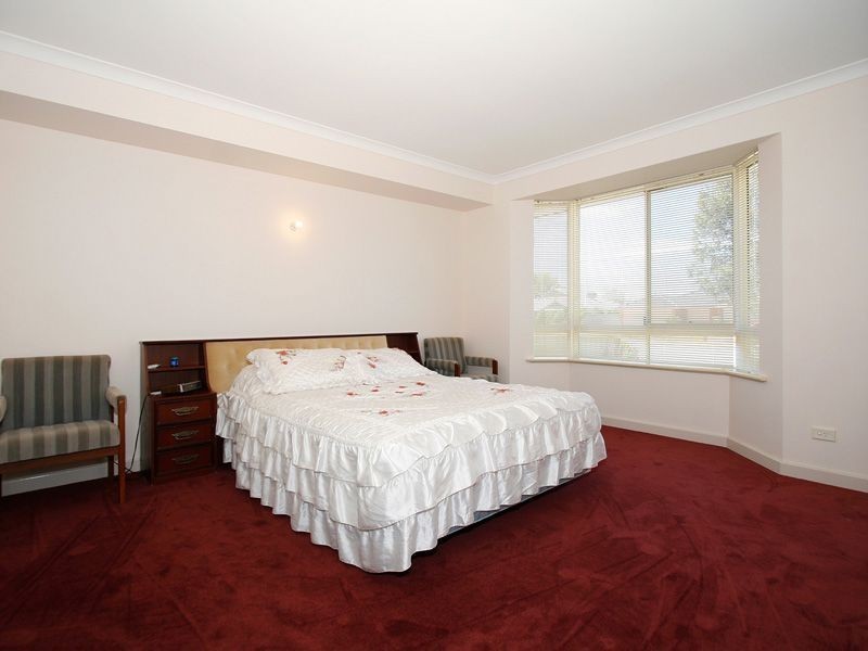227 Warton Road, Thornlie WA 6108
