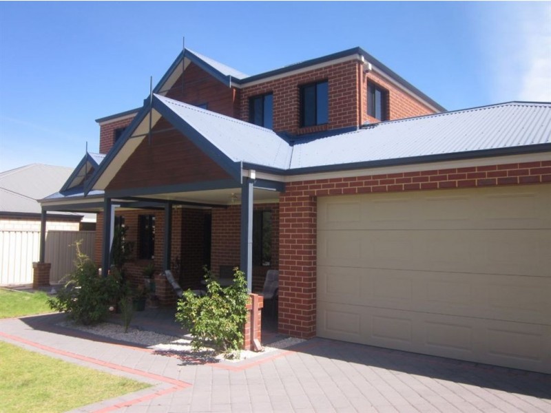 63 Waterperry Drive, Canning Vale WA 6155