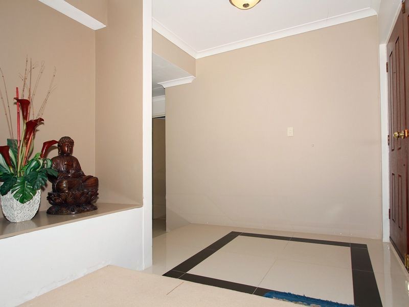 62 Merrifield Cir, Leeming WA 6149