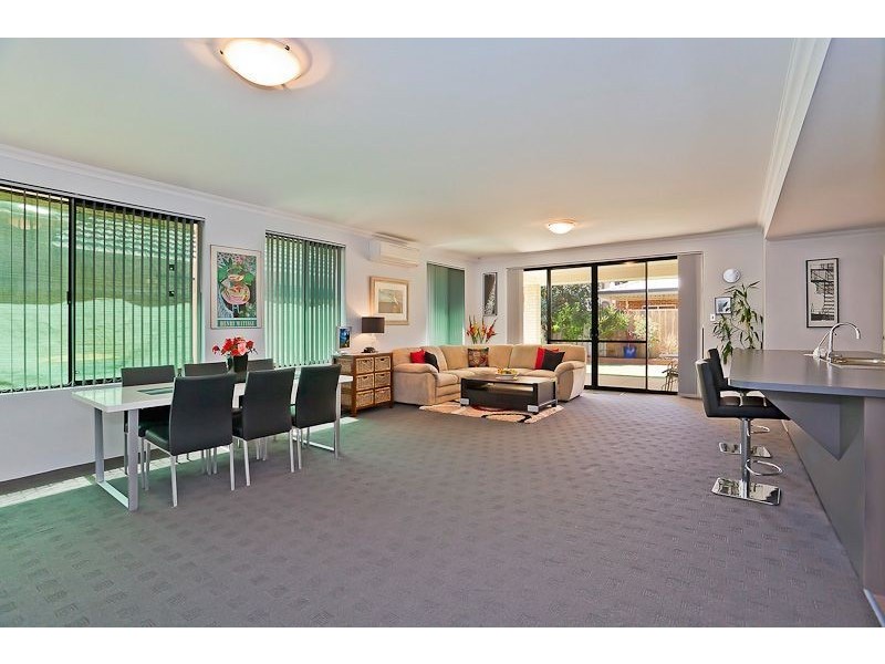 72 Goodwood Way, Canning Vale WA 6155