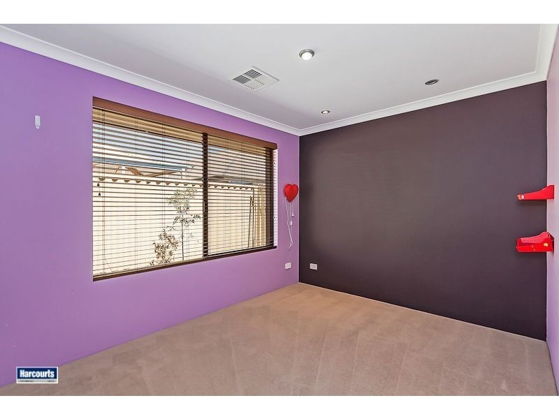 25 Holmes Street, Southern River WA 6110