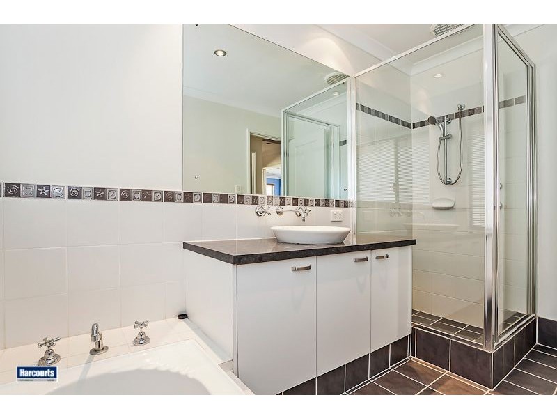 25 Holmes Street, Southern River WA 6110