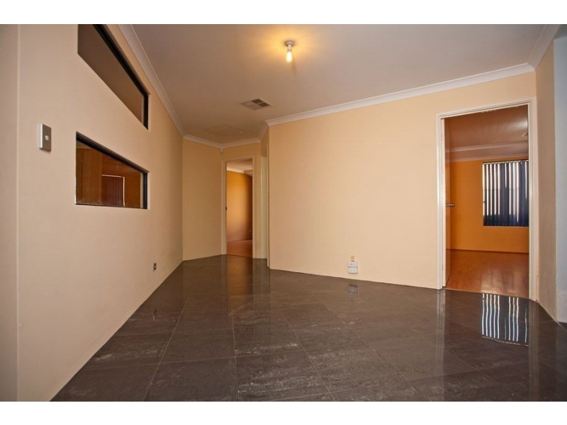 52 Ashmore Avenue, Canning Vale WA 6155