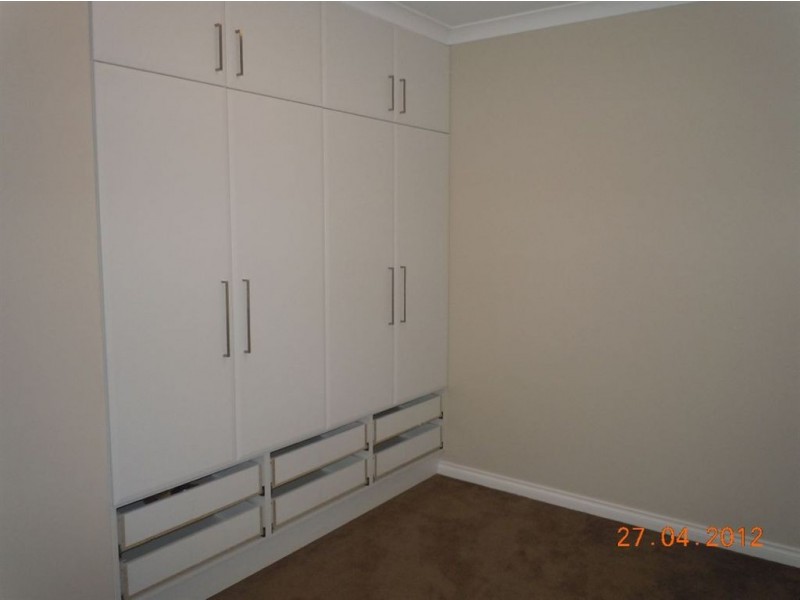 18 Tricia Court, Shelley WA 6148