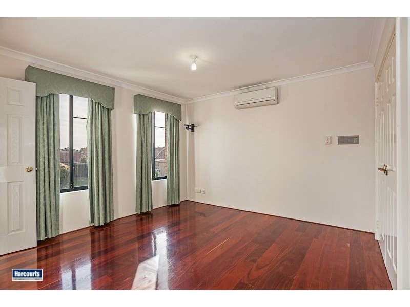 64 Bremner Circle, Canning Vale WA 6155