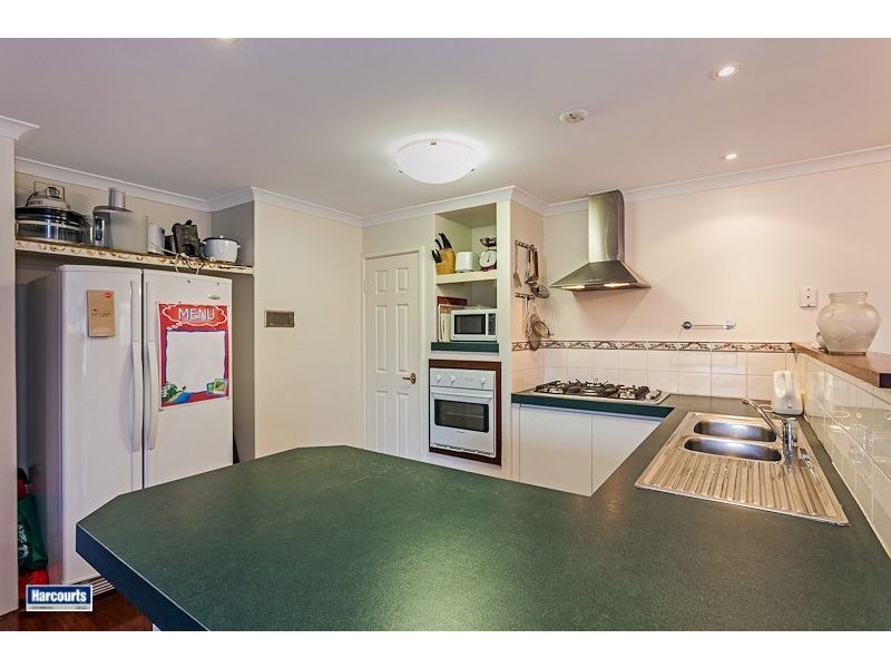 64 Bremner Circle, Canning Vale WA 6155