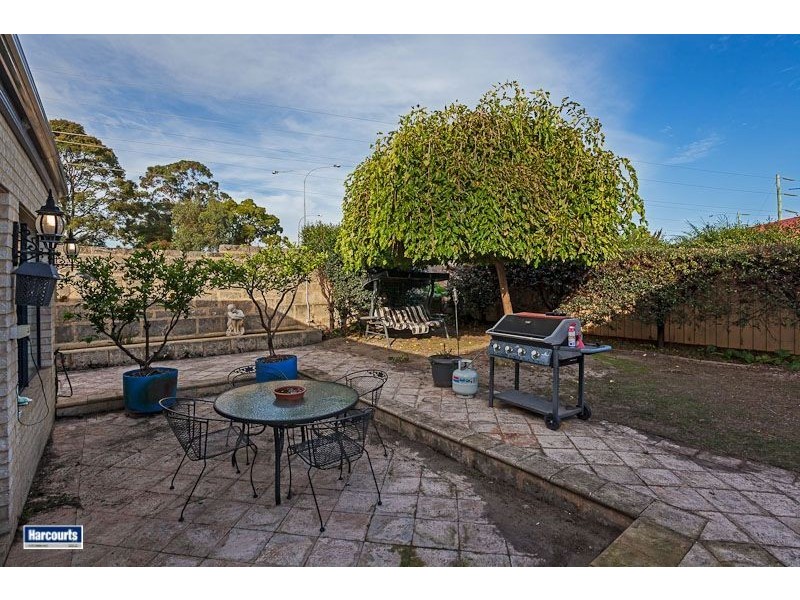 64 Bremner Circle, Canning Vale WA 6155