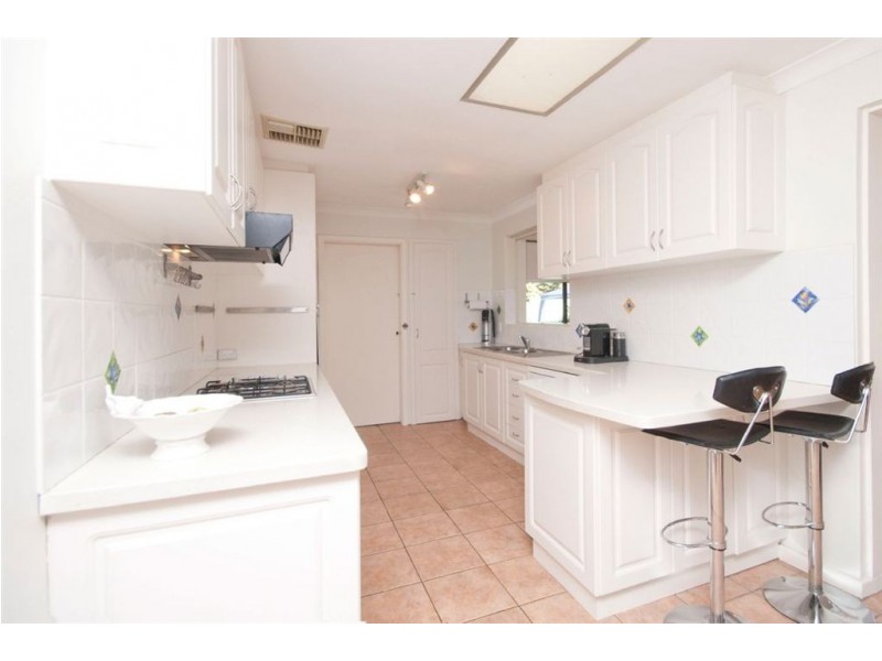 33 McKenzie Road, Samson WA 6163