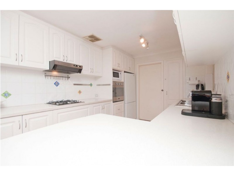 33 McKenzie Road, Samson WA 6163