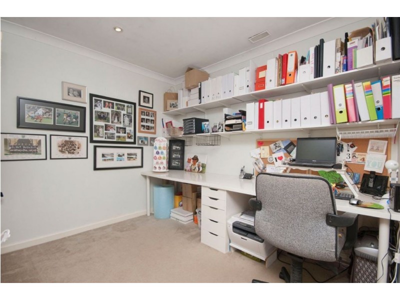 33 McKenzie Road, Samson WA 6163