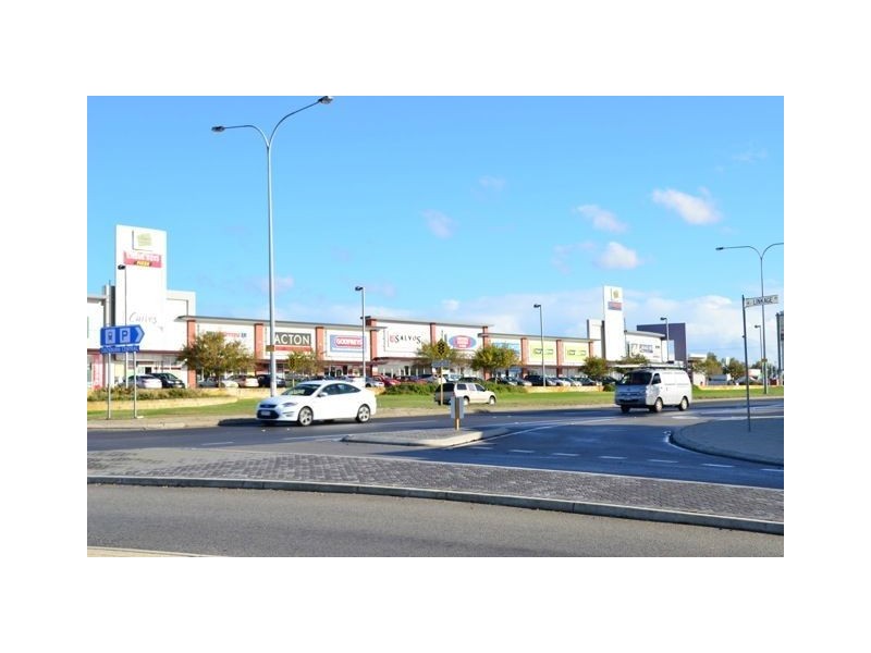 838 North Lake Road, Cockburn Central WA 6164