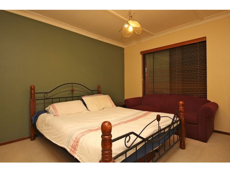 40 Periwinkle Way, Parkwood WA 6147