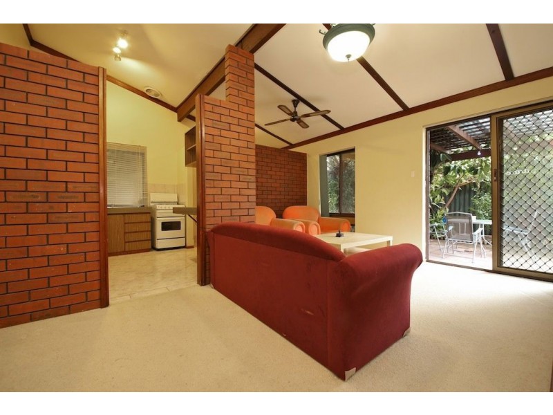 40 Periwinkle Way, Parkwood WA 6147