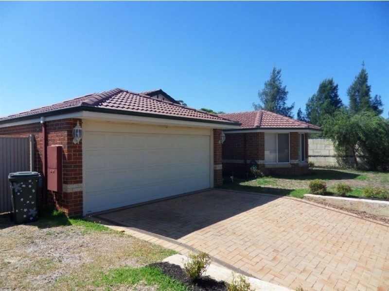 5 McKenzie Corner, Bertram WA 6167