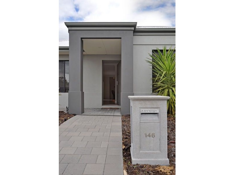 146 Fraser Road North, Canning Vale WA 6155
