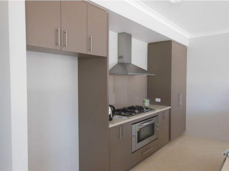 12 Chatham Way, Harrisdale WA 6112