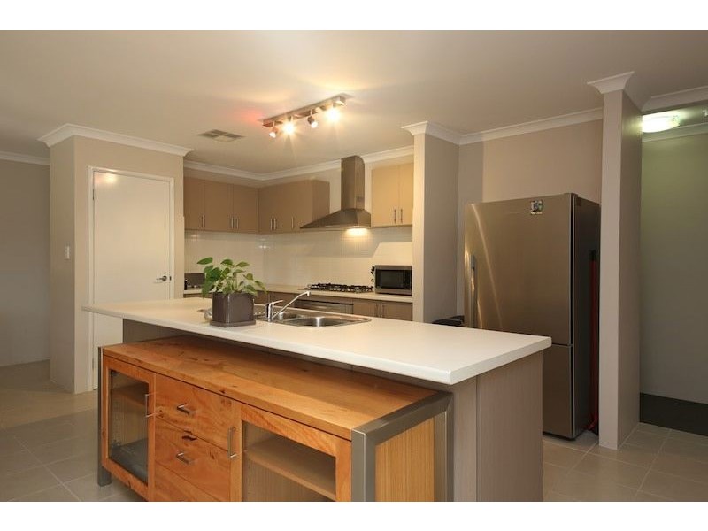 38 St Agnes Green, Southern River WA 6110