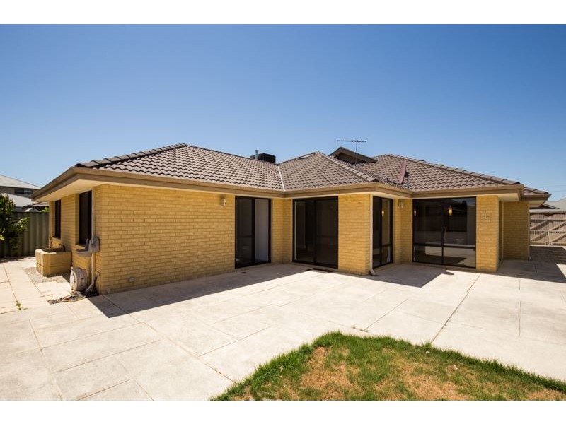 6 Cathedral Link, Aubin Grove WA 6164