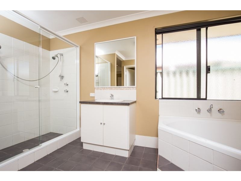 6 Cathedral Link, Aubin Grove WA 6164